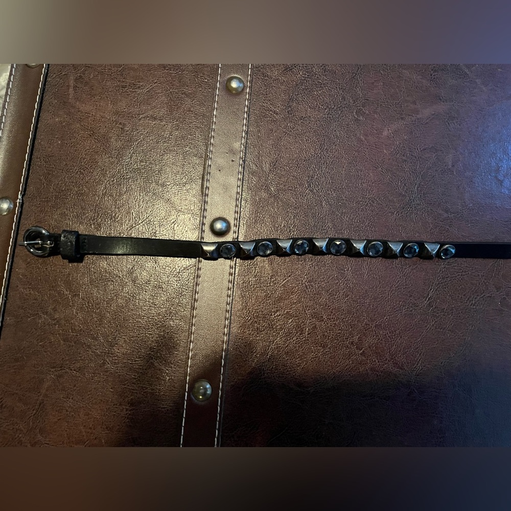 Black stud fashion belt
